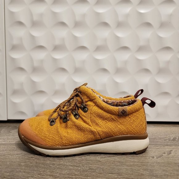 Columbia - Women's Omni-tech Hiking Shoes - Size 6.5 - Picture 3 of 8